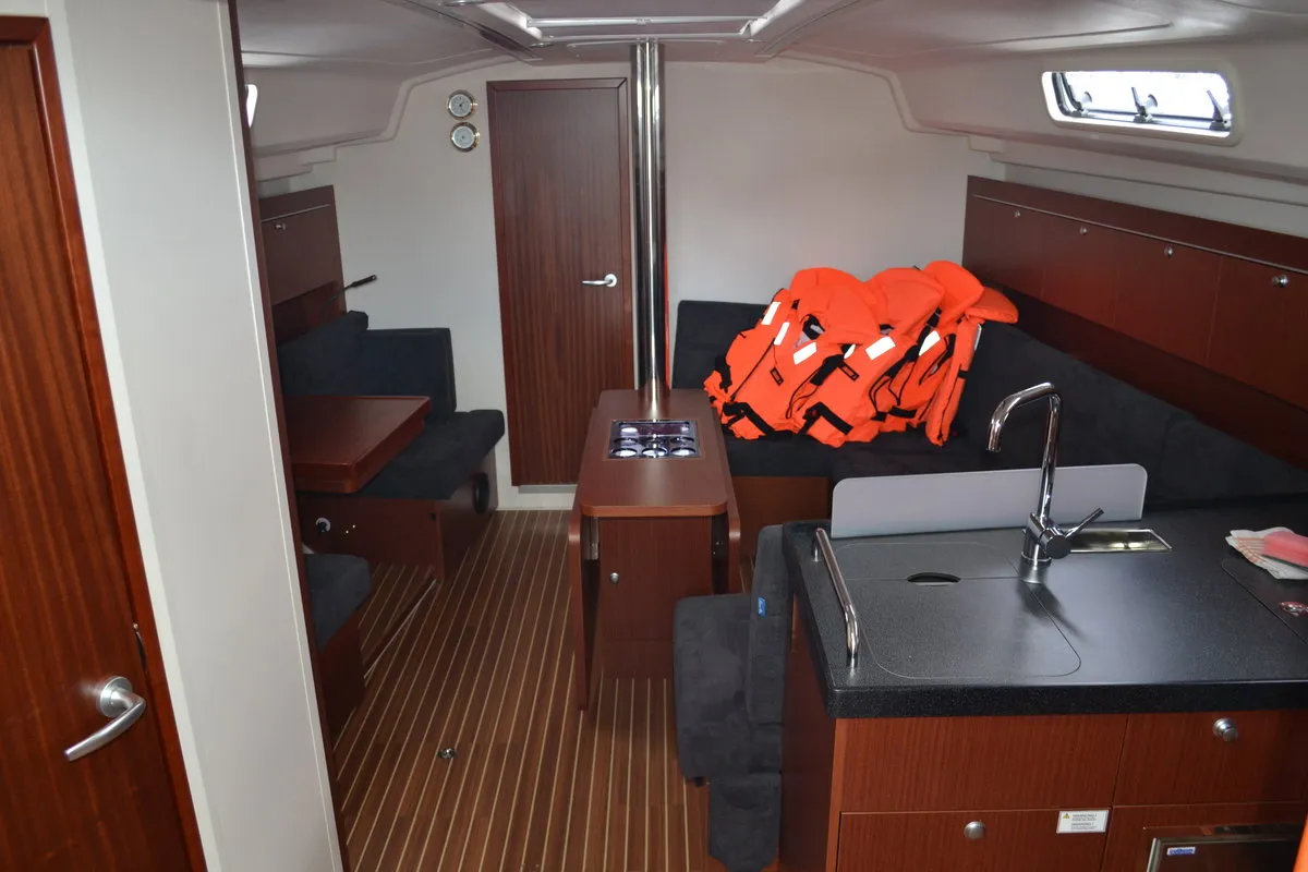 Salon of Vega, a Hanse 415 sailboat at Općina Sukošan, Croatia