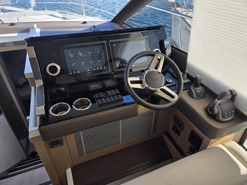 Cockpit of Sabijac, a Jeanneau Prestige 520 Flybridge motor yacht at Grad Šibenik, Croatia