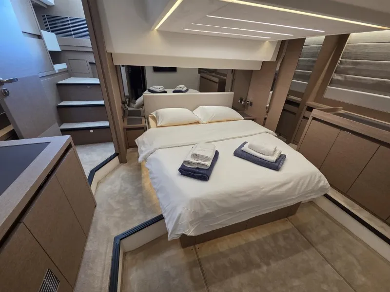 Cabin on Sabijac, a Jeanneau Prestige 520 Flybridge motor yacht at Grad Šibenik, Croatia