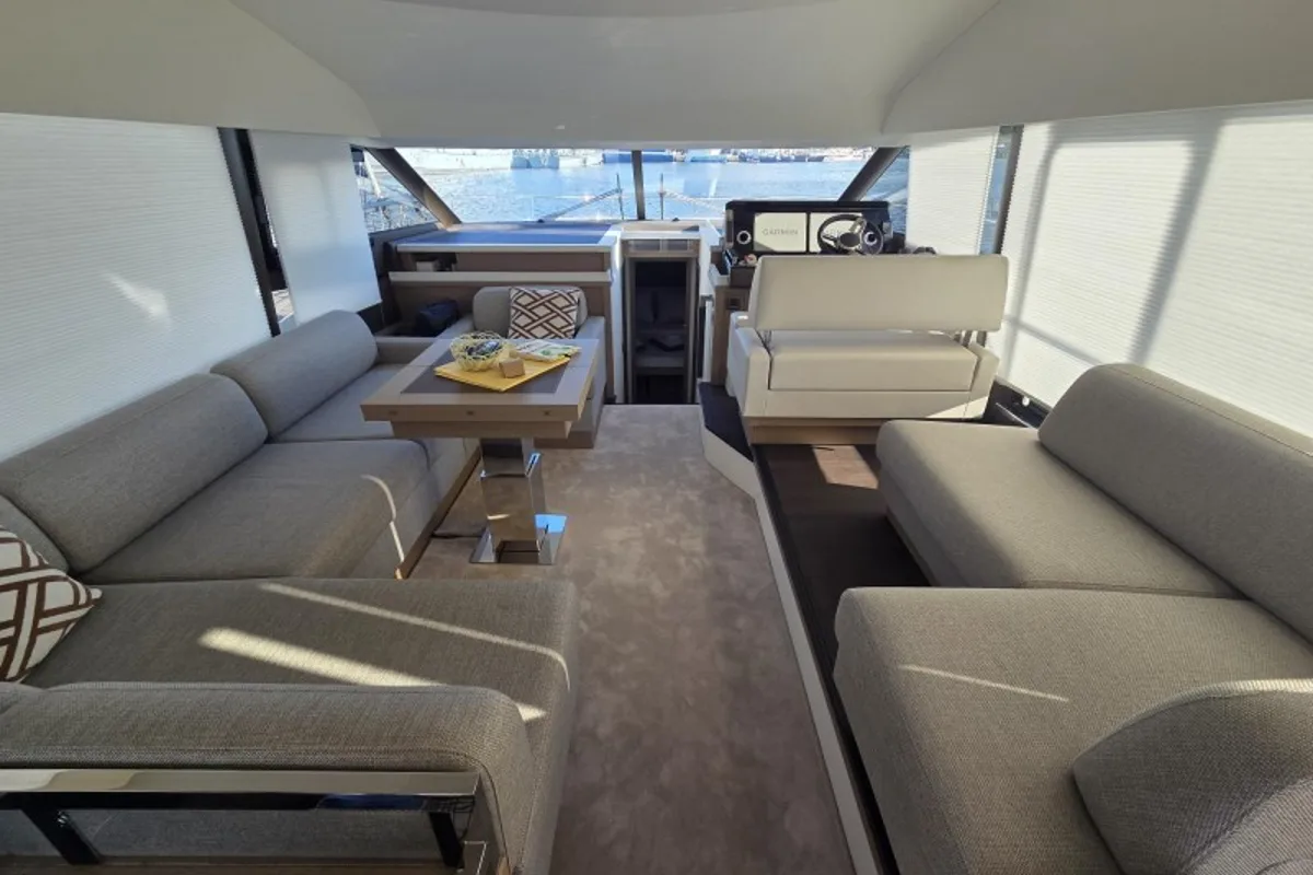 Salon of Sabijac, a Jeanneau Prestige 520 Flybridge motor yacht at Grad Šibenik, Croatia