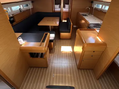 Salon of Alessandra, a Jeanneau Sun Odyssey 509 sailboat at Kos, Greece