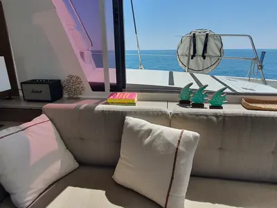 Salon of DISFRUTON, a Bali 4.6 catamaran at Port d'Andratx, Spain