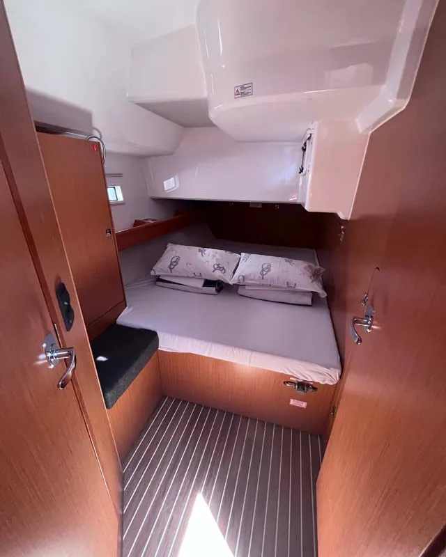 Cabin on Tesorino, a Bavaria Cruiser 46 Style sailboat at Grad Pula, Croatia