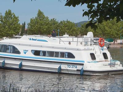 Calypso - Comfort 28, a Cygnet Calypso motorboat at Decize, France