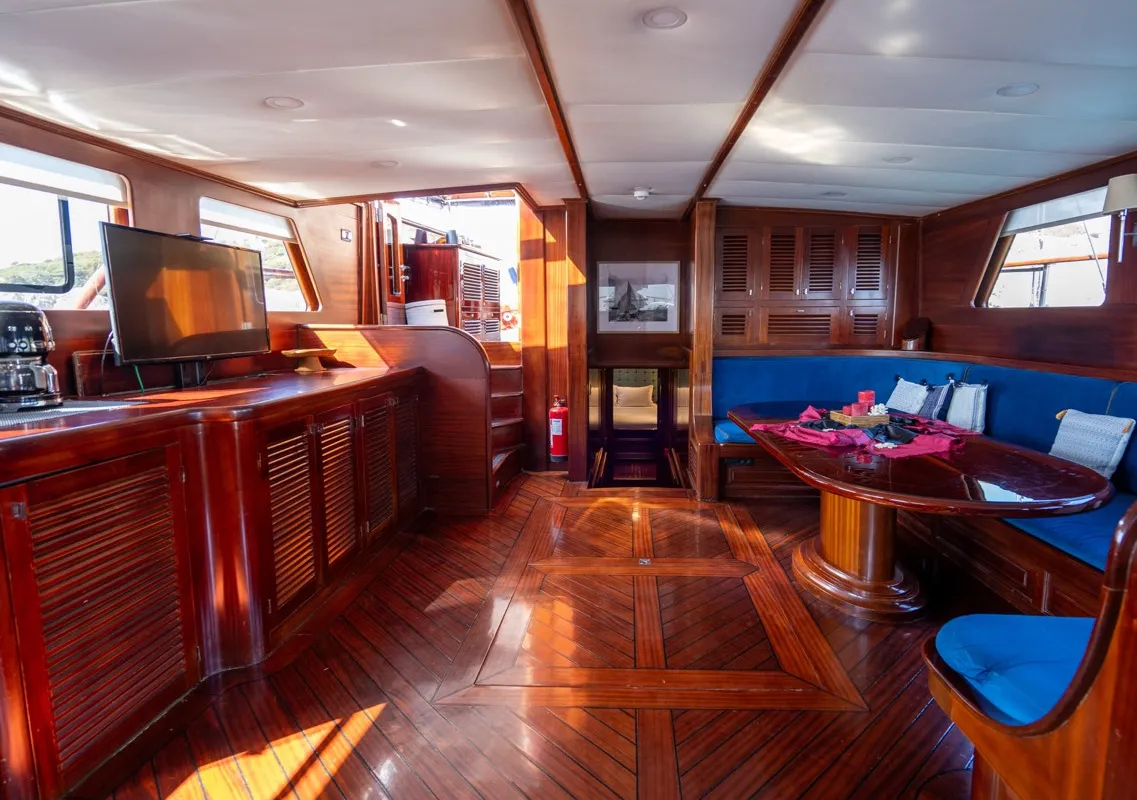 Salon of Capricorn 1, a Custom Made Capricorn 1 motor yacht at Athens, Greece