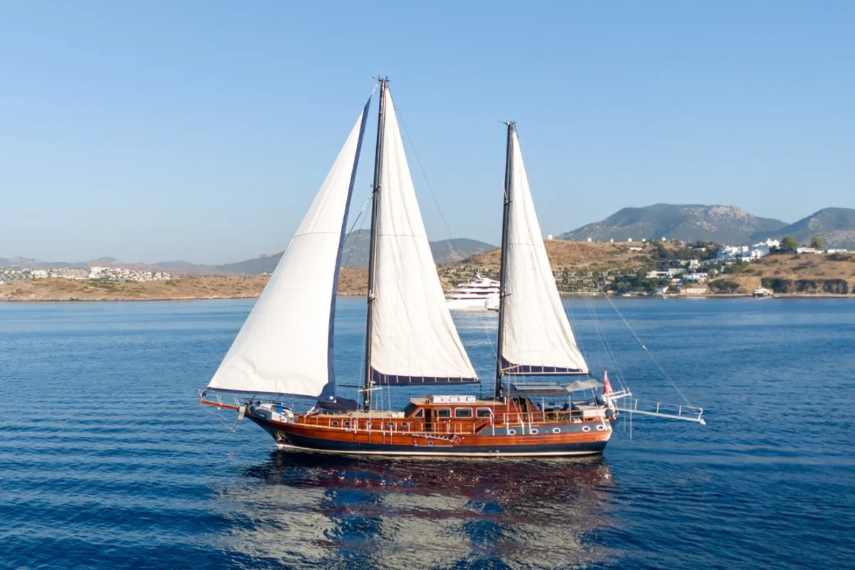 Exterior view of Capricorn 1, a Custom Made Capricorn 1 motor yacht at Athens, Greece