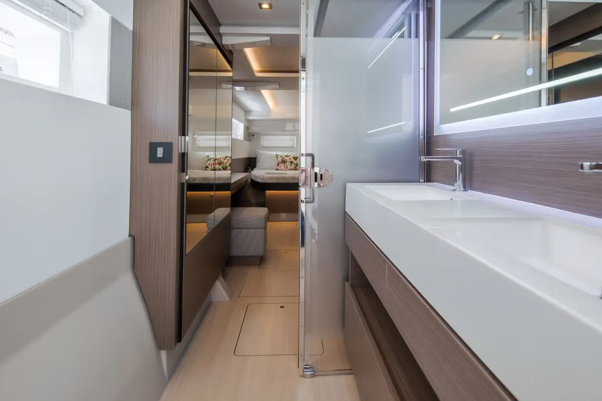 Head on Premium, a Leopard 46PC catamaran at Cogolin, France