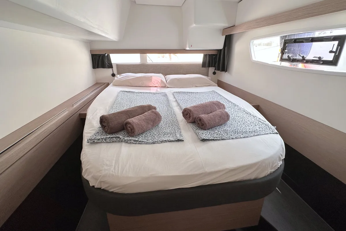 Cabin on Laja, a Fountaine Pajot Isla 40 catamaran at Palma de Mallorca, Spain