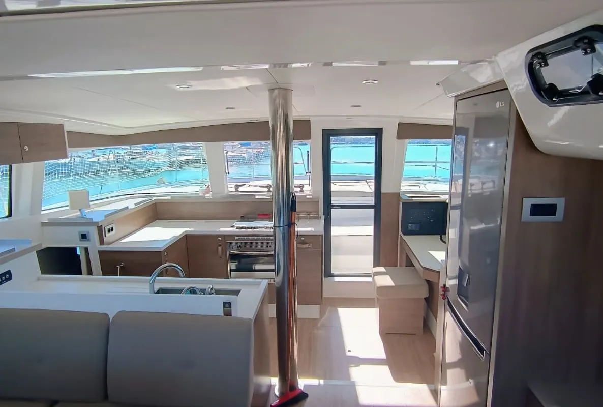 Salon of BETA, a Bali 4.2 catamaran at Capo d'Orlando, Italy
