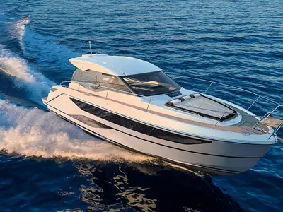 Lilian, a Bavaria SR36HT motor yacht at Grad Biograd na Moru, Croatia