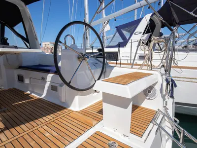 Cockpit of Levante, a Beneteau Oceanis 35.1 sailboat at Tonnarella, Italy
