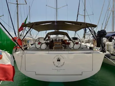 Cockpit of Santa Maria Novella, a Dufour 520 GL - 4. cab sailboat at Cecina, Italy