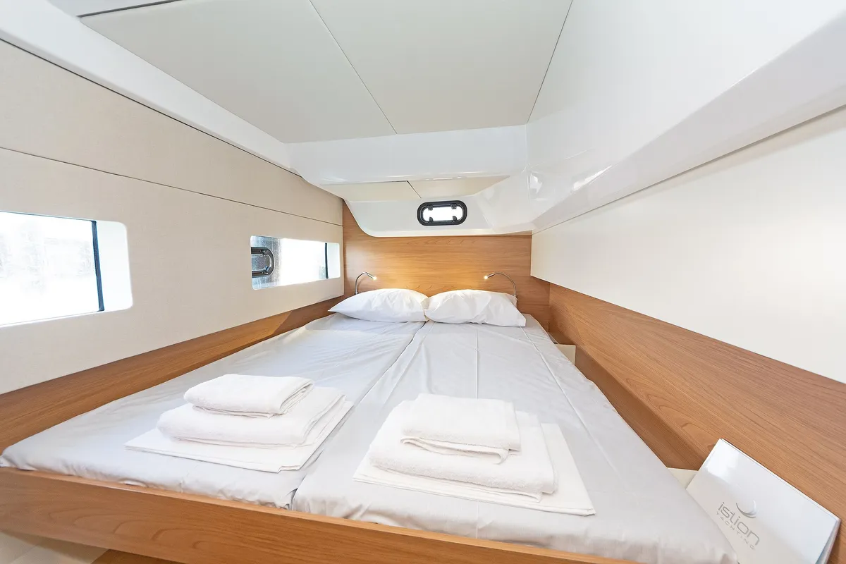Cabin on Marie, a Bali Catsmart catamaran at Volos, Greece