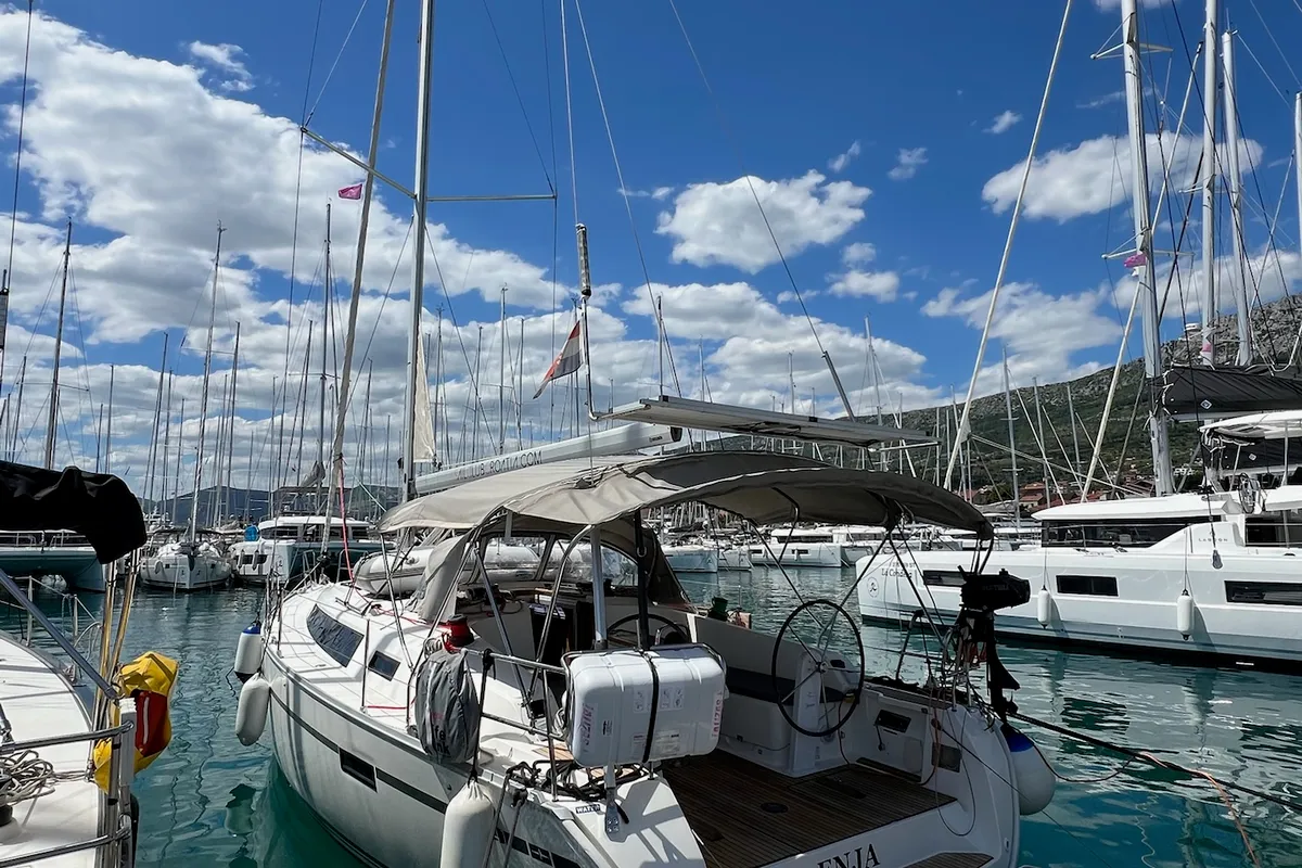 Exterior view of Enja, a Bavaria Cruiser 41 sailboat at Grad Kaštela, Croatia