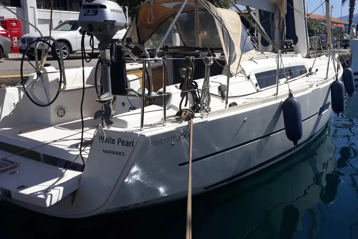 Deck of White Pearl, a Dufour 350 Grand Large sailboat at Marmaris, Turkey