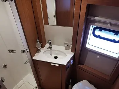 Head on Kos 44.3, a Bali 4.4 catamaran at Athens, Greece