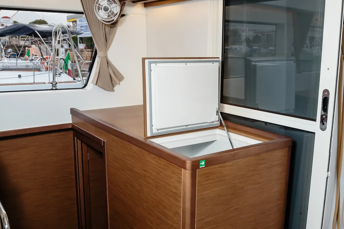 Galley of Gelso - Standard line, a Lagoon 40 catamaran at Olbia, Italy