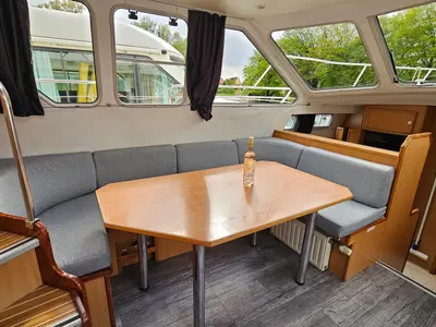 Salon of Artemis, a Gulet Tarpon 37 N motorboat at Lübz, Germany
