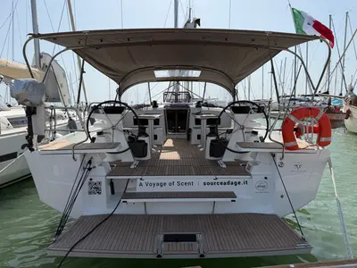 Source Adage, a Jeanneau Sun Odyssey 455 sailboat at Cecina, Italy