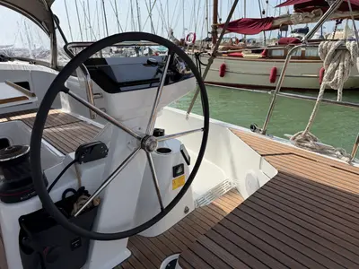 Source Adage, a Jeanneau Sun Odyssey 455 sailboat at Cecina, Italy