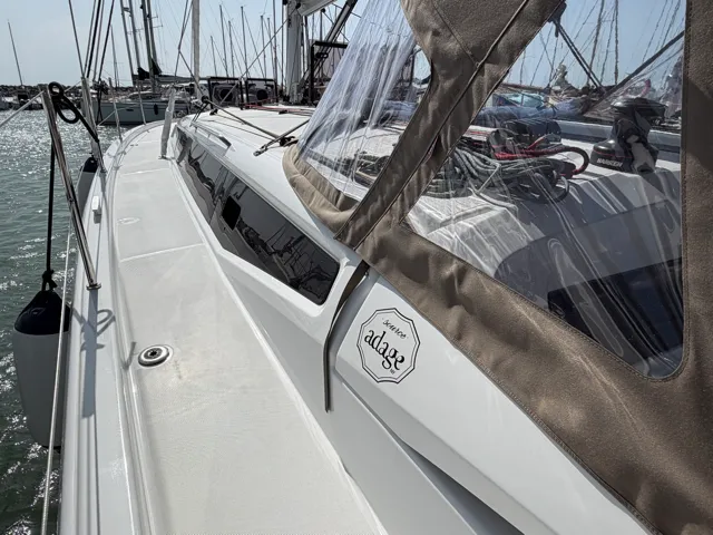 Source Adage, a Jeanneau Sun Odyssey 455 sailboat at Cecina, Italy