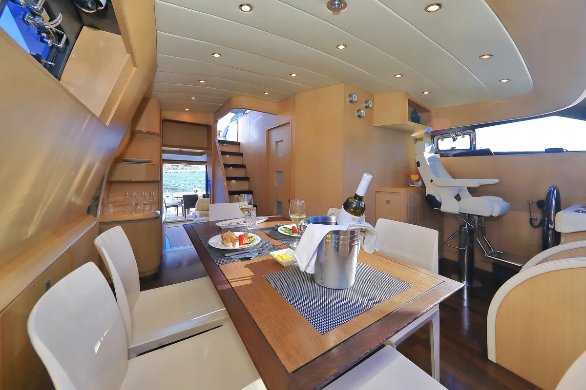Salon of Hope I, a Maiora 20S motor yacht at Grad Kaštela, Croatia