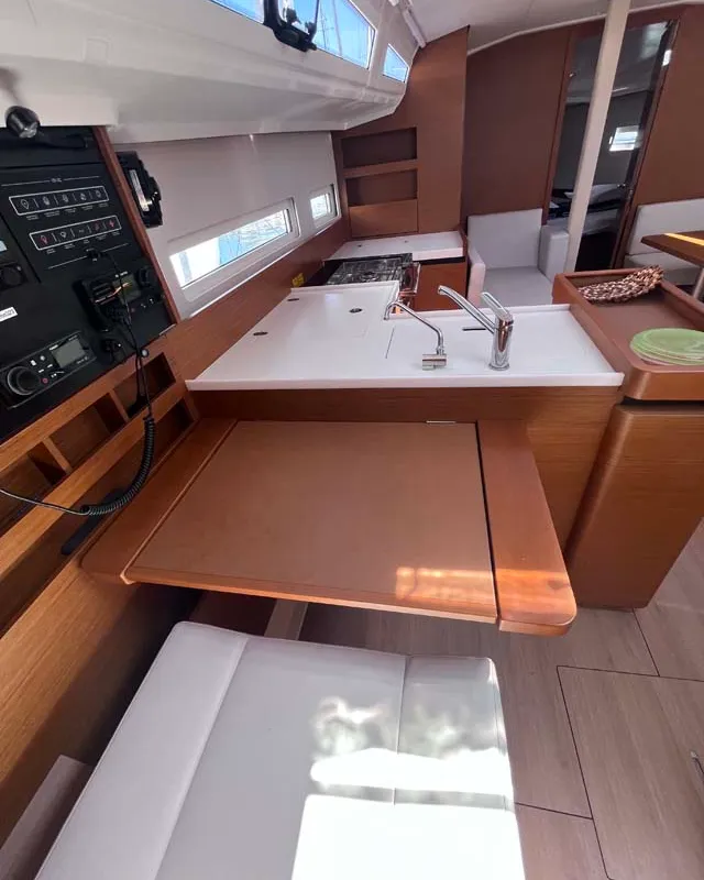 Galley of Tu Tamo 3, a Jeanneau Sun Odyssey 410 sailboat at Grad Pula, Croatia