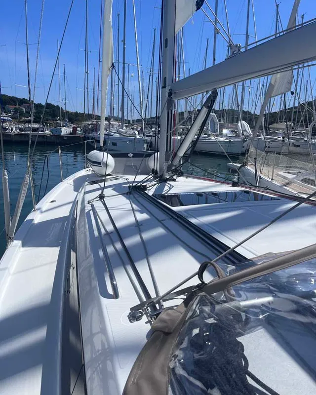Deck of Tu Tamo 3, a Jeanneau Sun Odyssey 410 sailboat at Grad Pula, Croatia