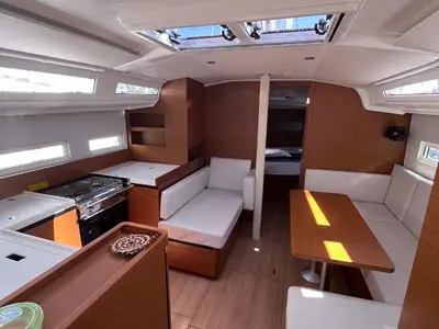 Salon of Tu Tamo 3, a Jeanneau Sun Odyssey 410 sailboat at Grad Pula, Croatia