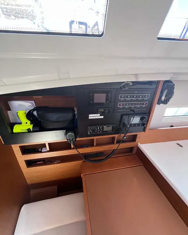 Tu Tamo 3, a Jeanneau Sun Odyssey 410 sailboat at Grad Pula, Croatia