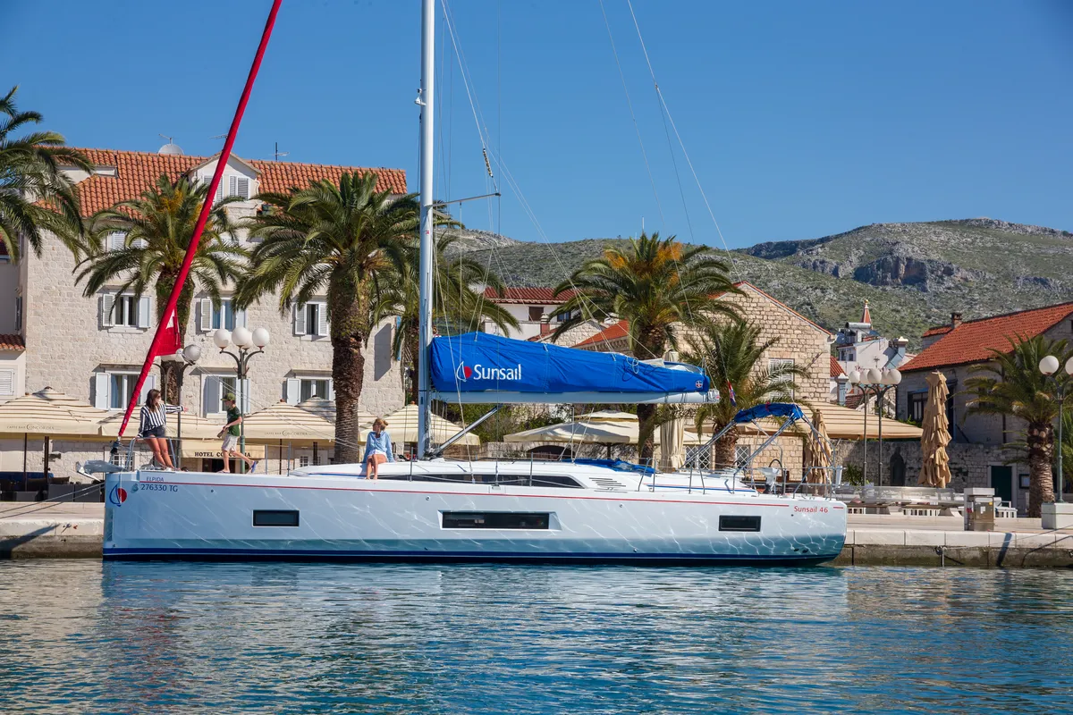 Exterior view of Oceanis 461/3/3 Premium, a Beneteau Oceanis 461 sailboat at Grand Anse, Grenada