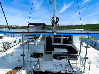 Deck of Independent I, a Lagoon 400 S2 catamaran at Punat, Croatia