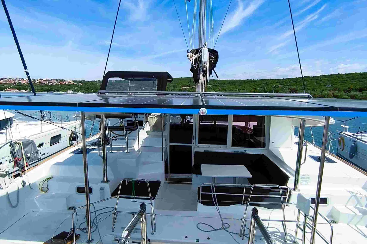 Deck of Independent I, a Lagoon 400 S2 catamaran at Punat, Croatia