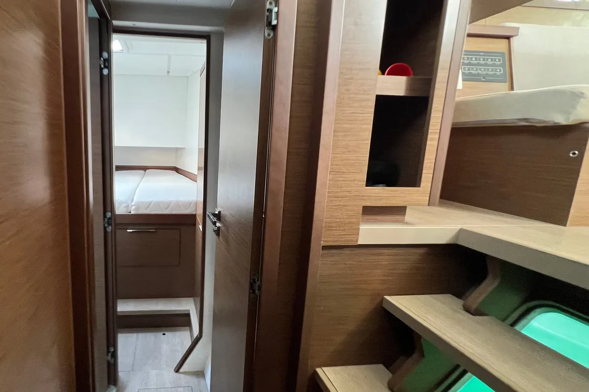 Cabin on Andromeda, a Lagoon 40 catamaran at Athens, Greece