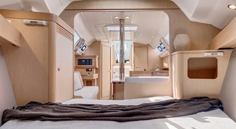Salon of Oceanis 31 Classic, a Beneteau Oceanis 31 sailboat at Procida, Italy