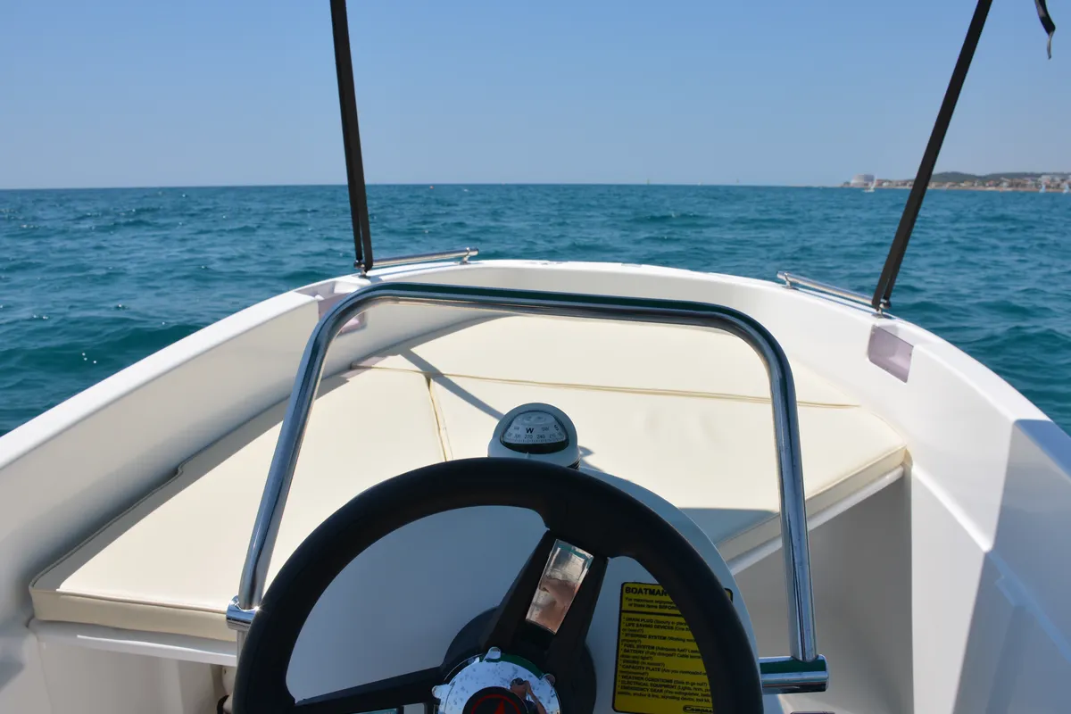 Cockpit of Patito, a Gulet Compass 400 GT motorboat at Sitges, Spain