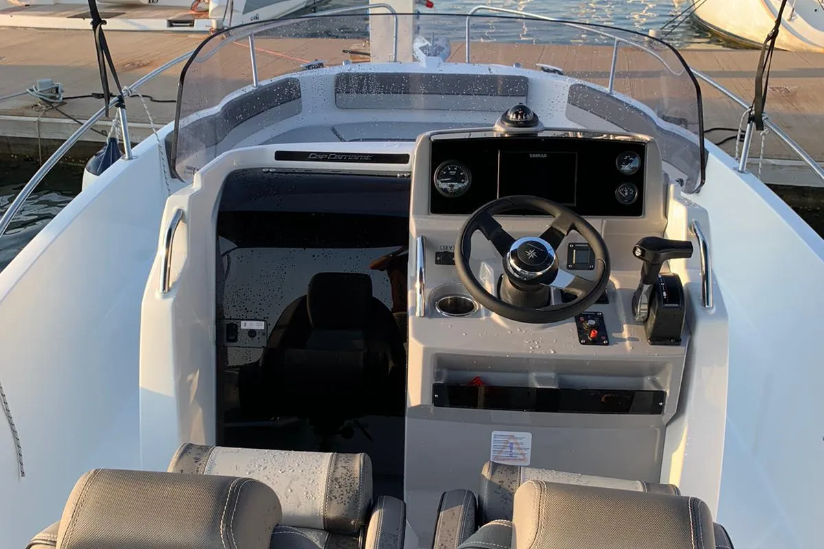Jeanneau Cap Camarat 6.5 CC, a Jeanneau Cap Camarat 6.5 CC motorboat at Grad Pula, Croatia