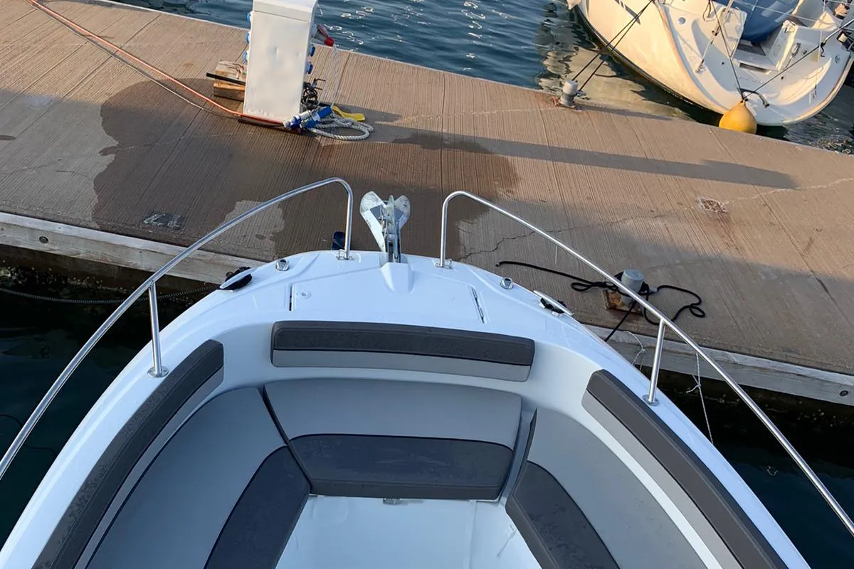 Jeanneau Cap Camarat 6.5 CC, a Jeanneau Cap Camarat 6.5 CC motorboat at Grad Pula, Croatia