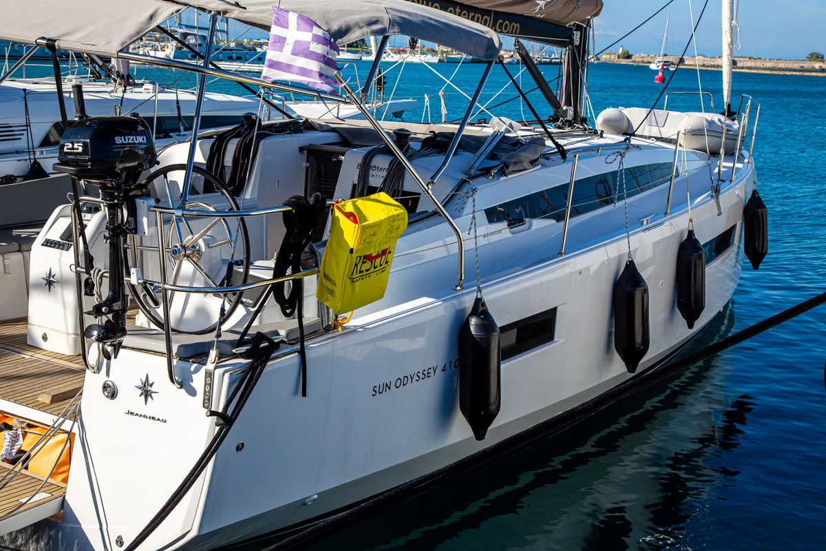 Exterior view of Psi Octantis, a Jeanneau Sun Odyssey 410 sailboat at Preveza, Greece
