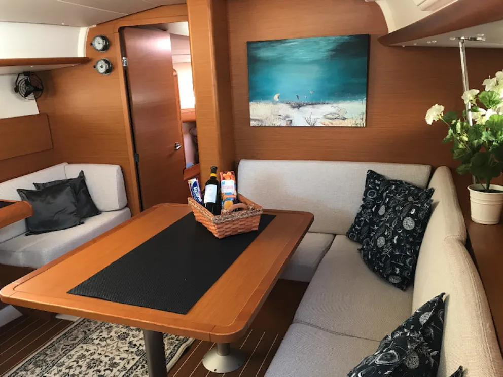 Salon of Korinne, a Jeanneau Sun Odyssey 409 sailboat at Kontokali, Greece