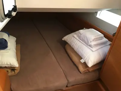 Cabin on Korinne, a Jeanneau Sun Odyssey 409 sailboat at Kontokali, Greece