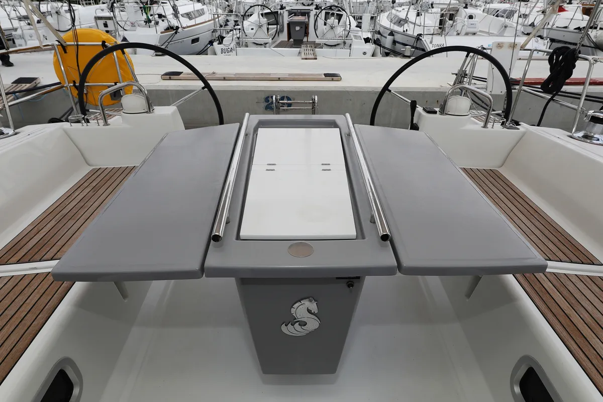 Cockpit of Zyntha, a Beneteau Oceanis 41 sailboat at Općina Sukošan, Croatia