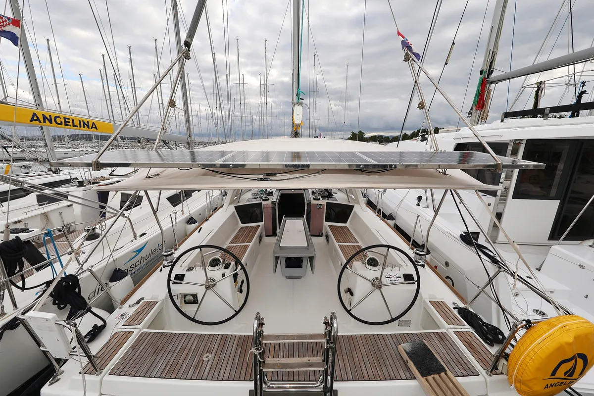 Cockpit of Zyntha, a Beneteau Oceanis 41 sailboat at Općina Sukošan, Croatia