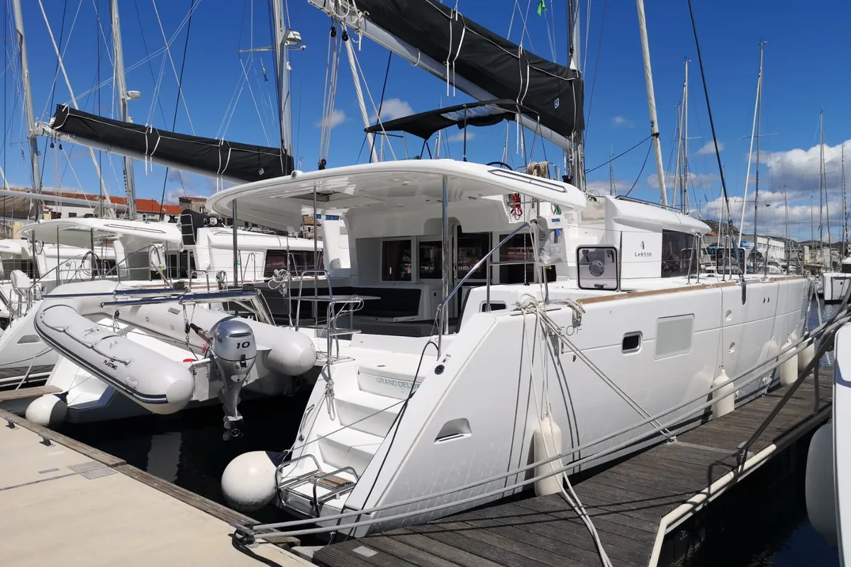 Exterior view of GRAND DELUXE, a Lagoon 450 catamaran at Grad Šibenik, Croatia
