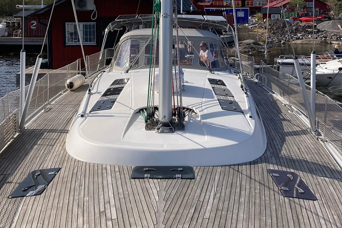 Deck of Rawa, a Bavaria 55 Cruiser sailboat at Gåshaga, Sweden