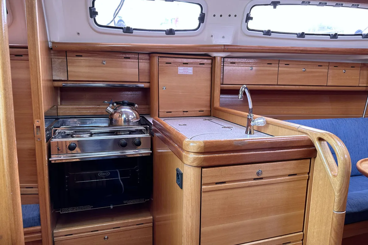 Galley of Seepocke, a Bavaria 31 Cruiser sailboat at Flensburg, Germany