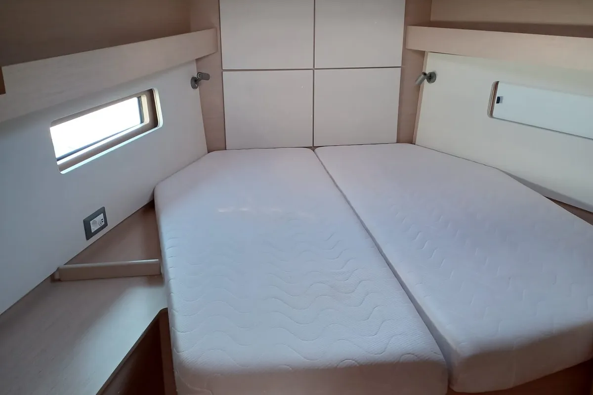 Cabin on Elisa, a Beneteau Oceanis 40.1 sailboat at Punat, Croatia