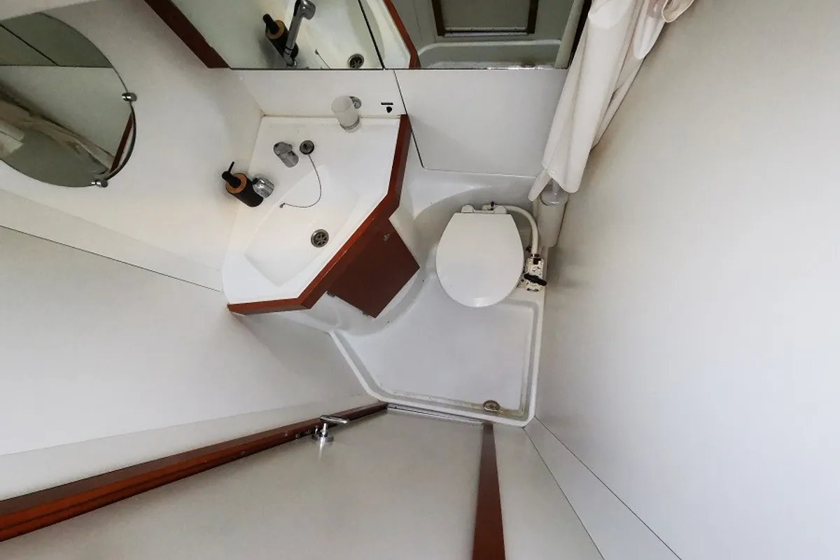 Head on Seladon II, a Beneteau Oceanis 50 sailboat at Lavreotiki Municipal Unit, Greece