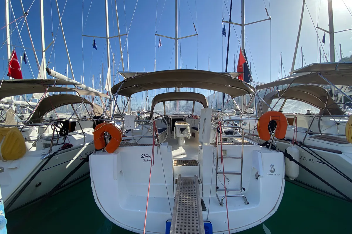 Exterior view of Bliss, a Beneteau Oceanis 43 sailboat at Fethiye, Turkey