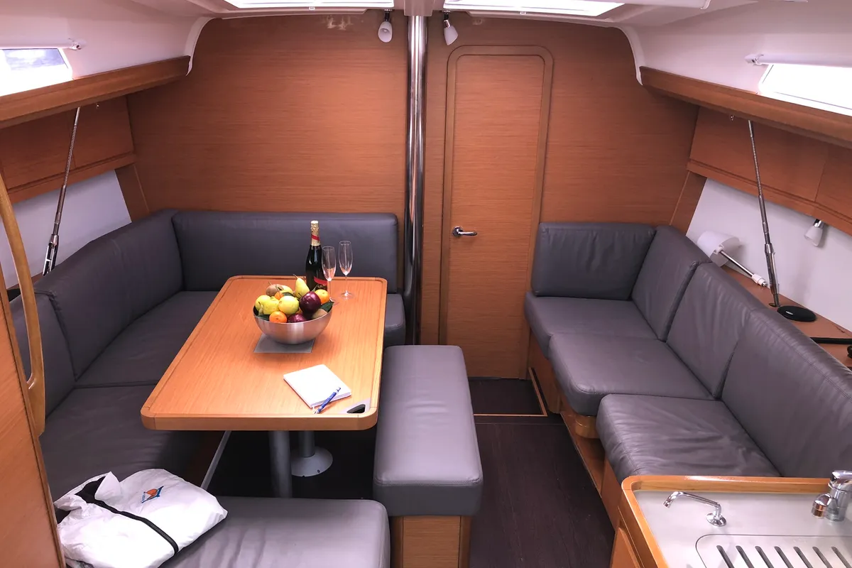 Salon of Pamoja, a Dufour 412 sailboat at Olbia, Italy
